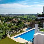 Apartment Paraiso Pueblo Penthouse 2452 Sea & Golf View Estepona