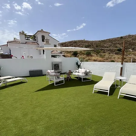 Apartment Paraiso Pueblo Penthouse 2452 Sea & Golf View Estepona