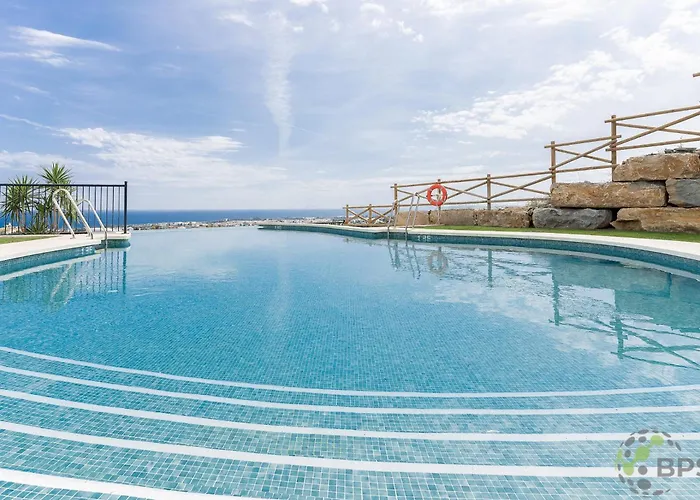 Paraiso Pueblo Penthouse 2452 Sea & Golf View Estepona